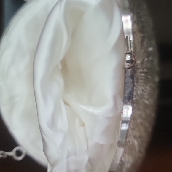 VINTAGE HANDBAG - Picture 4 of 6